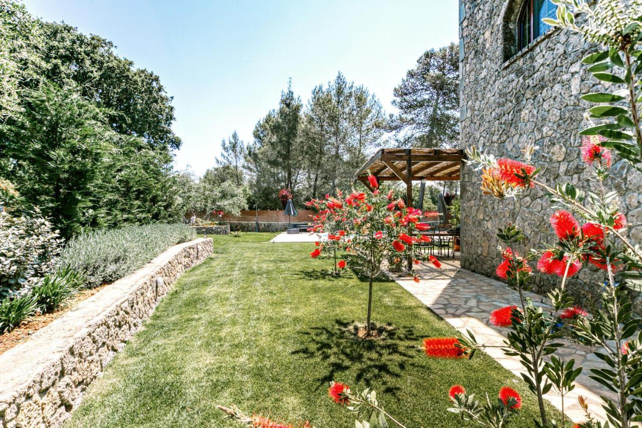 Filia Stone Villa Гоувия Экстерьер фото